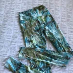 Liquido “Yoga Rocks the Park” pant